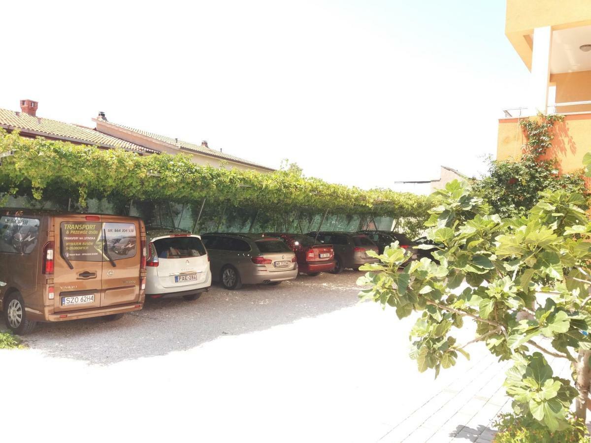 Apartmani "Grgic" Omis Exterior photo